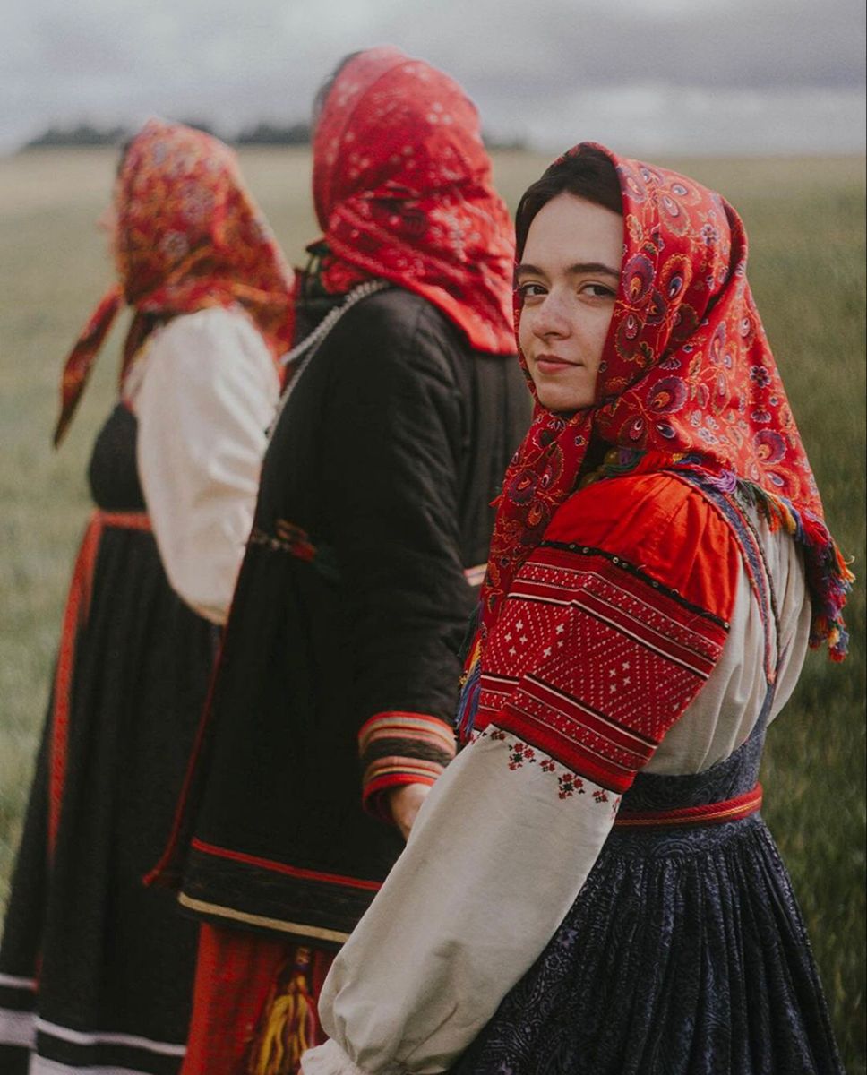 Women in Slavic costumes in Ufa